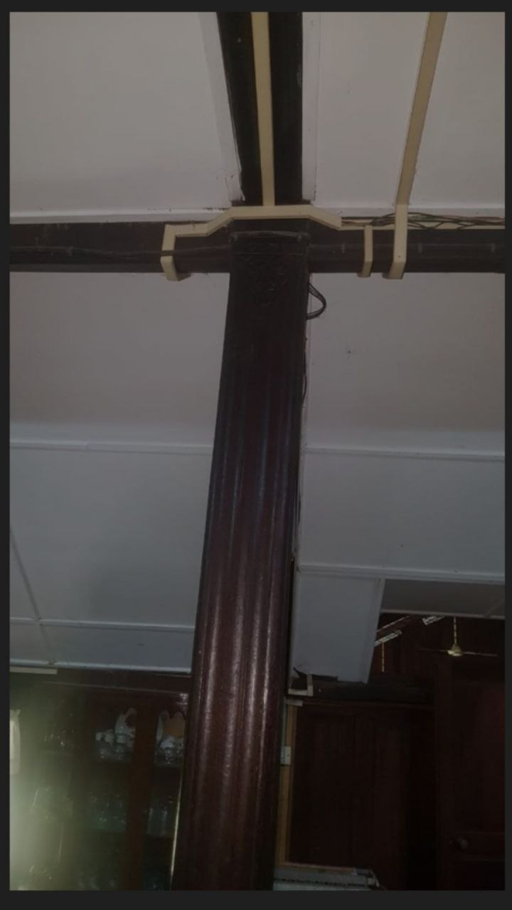 photo_6161306611507902243_y