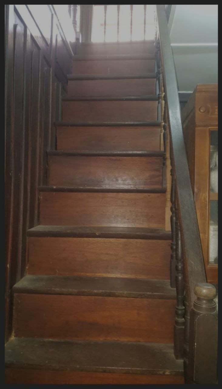 photo_6161306611507902247_y